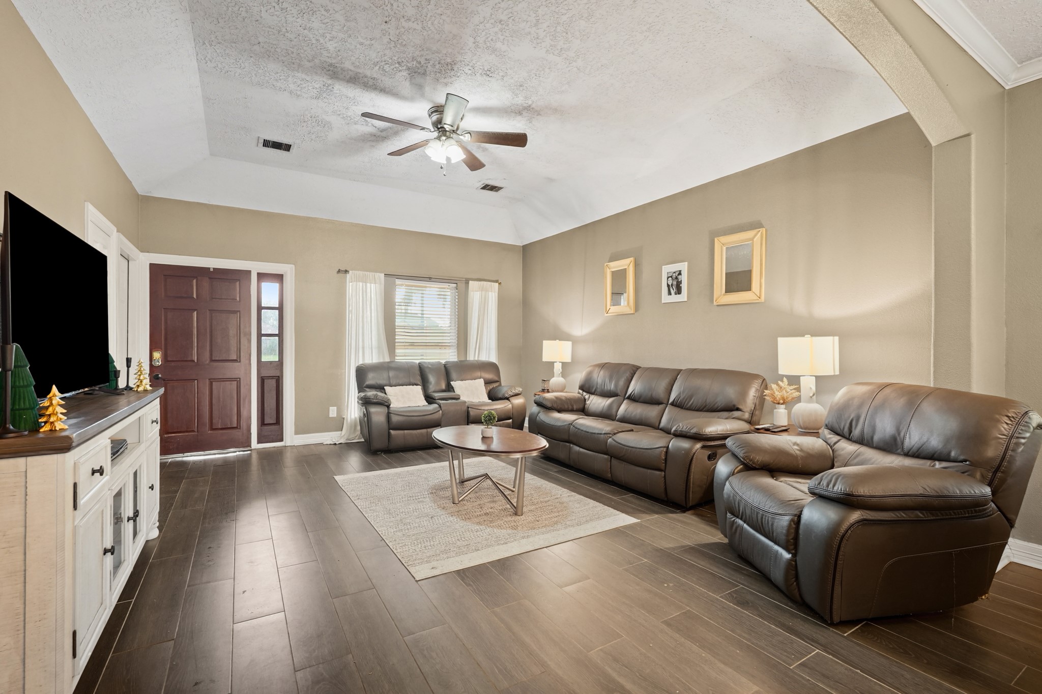 351 Cattle Drive Trail Angleton, TX 77515 - Photo 8 of 27