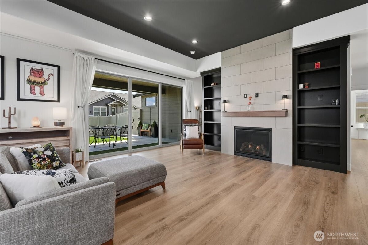 913 Racine Spgs Drive Wenatchee, WA 98801 - Photo 4 of 40