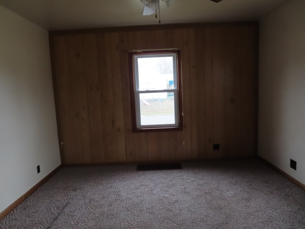527 North Claypool Road Muncie, IN 47303 - Photo 8 of 27
