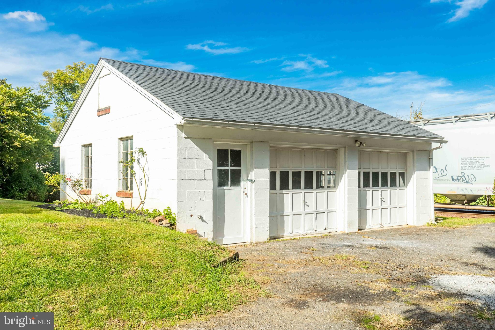 1060 Pocopson Road West Chester, PA 19382 - Photo 4 of 37 Gallery Image 4