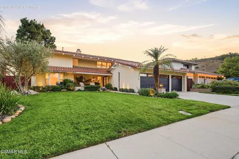 $2,295,000 | 987 Brookview Avenue, Westlake Village, CA 91361