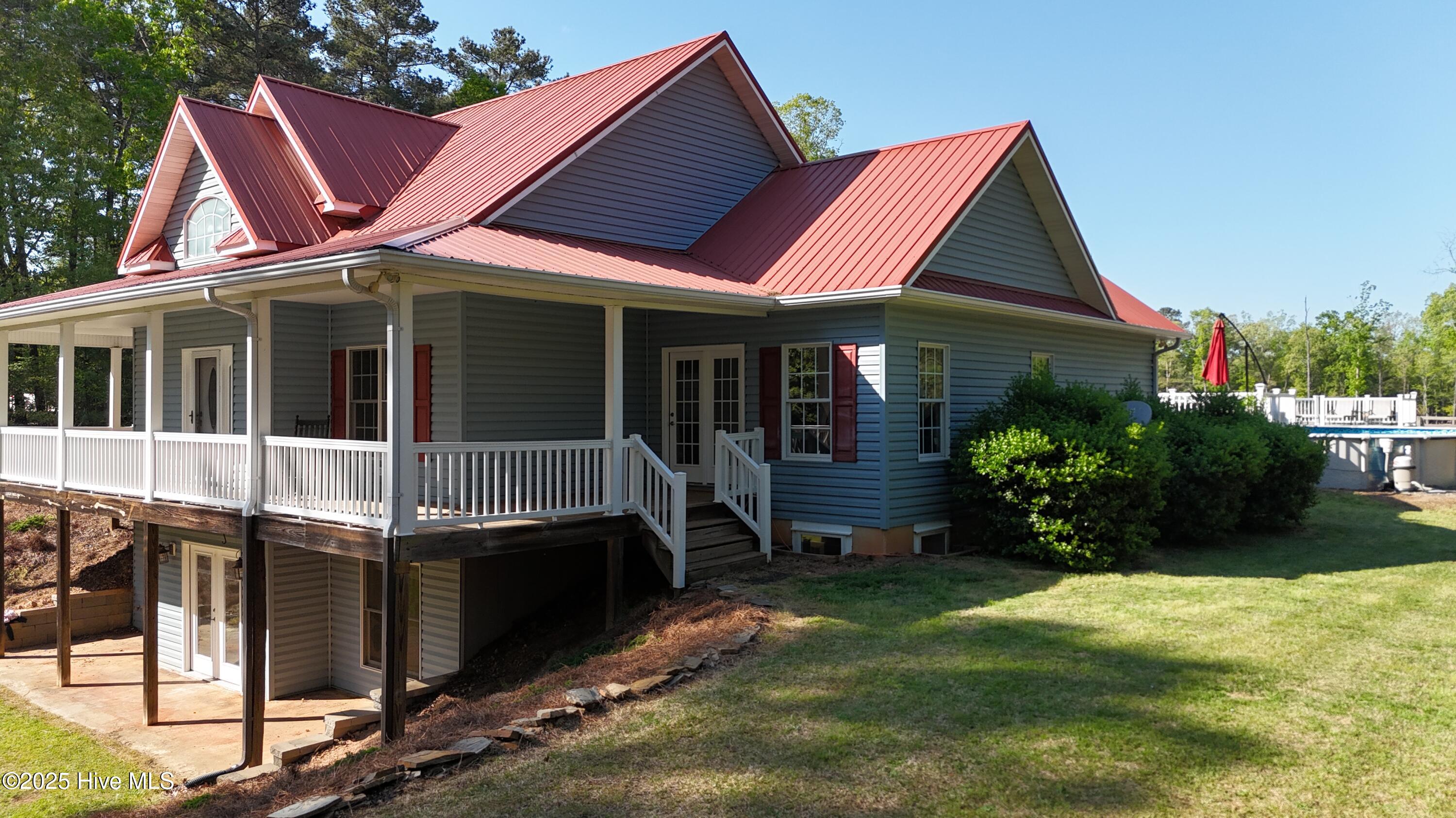 104 Bridle Path Lane Carthage, NC 28327 - Photo 5 of 90 Side House