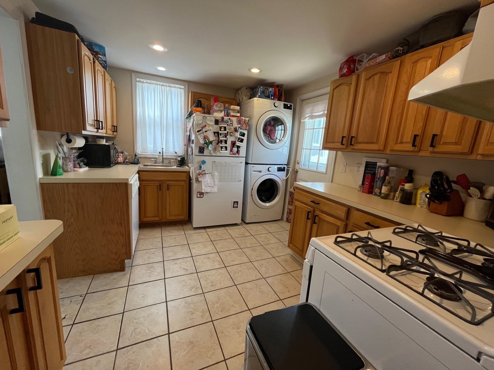 212 West Buttercup Road Wildwood Crest, NJ 08260 - Photo 12 of 25 Gallery Image 12