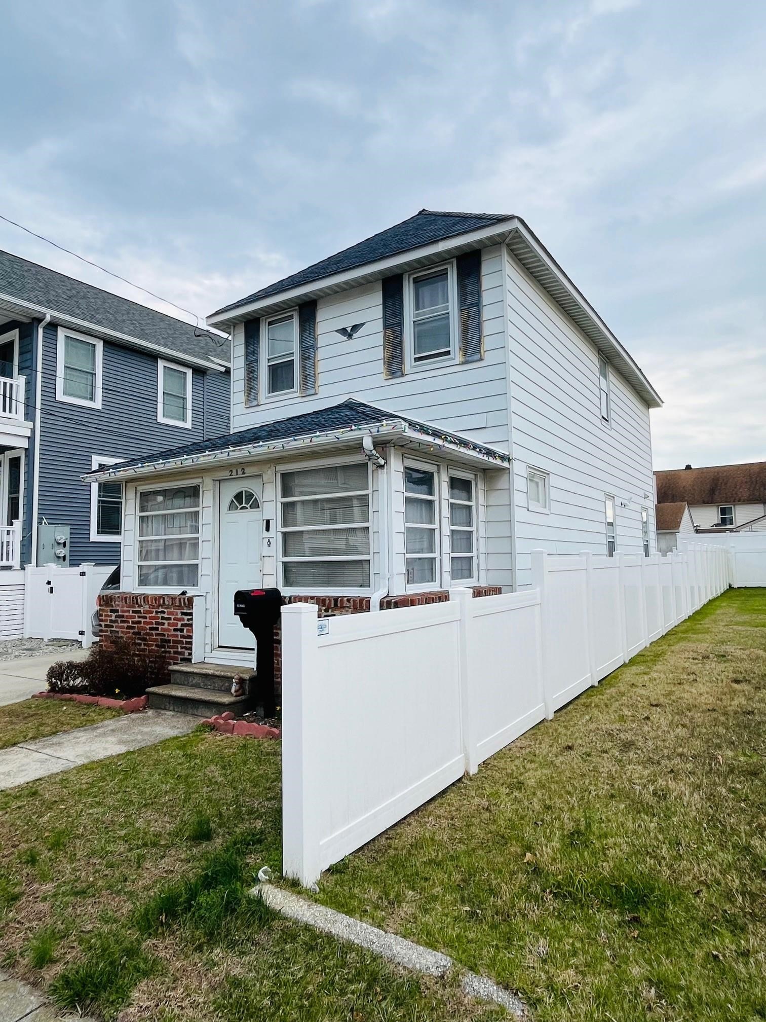212 West Buttercup Road Wildwood Crest, NJ 08260 - Photo 3 of 25 Gallery Image 3