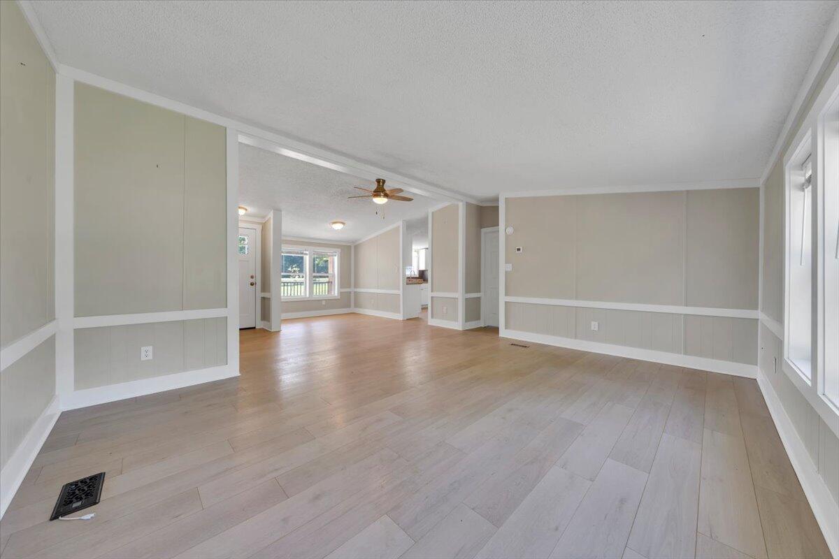 2748 Taylors Road Boones Mill, VA 24065 - Photo 12 of 49 12-MIB00403