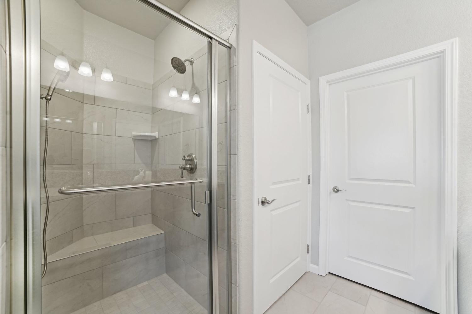 1072 Hogan Road Galt, CA 95632 - Photo 4 of 13