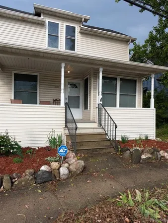 $99,999 | 1108 South Grand Traverse Street, Flint, MI 48503
