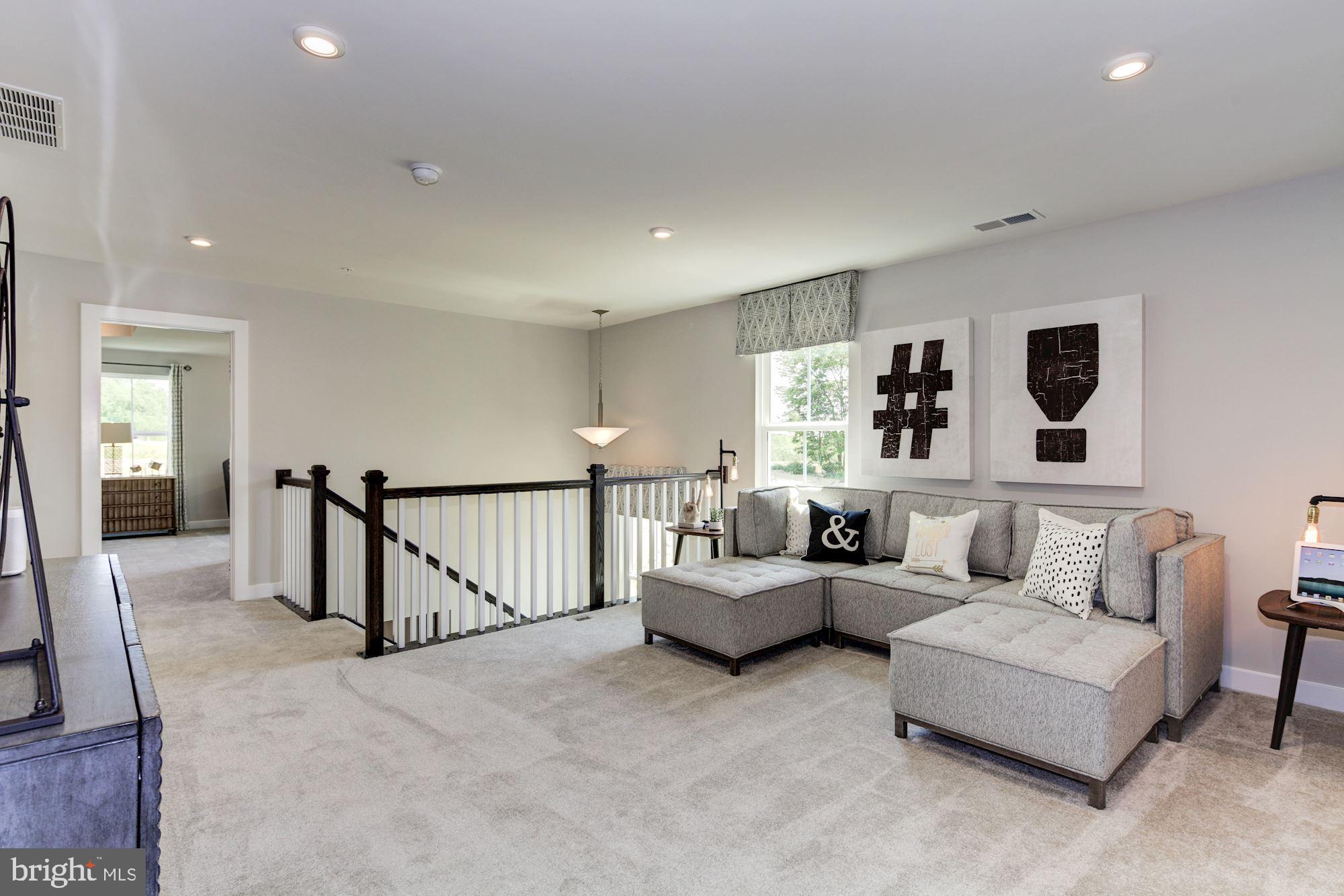 14402 Claggett Run Road Brandywine, MD 20613 - Photo 12 of 23 UPSTAIRS LOFT