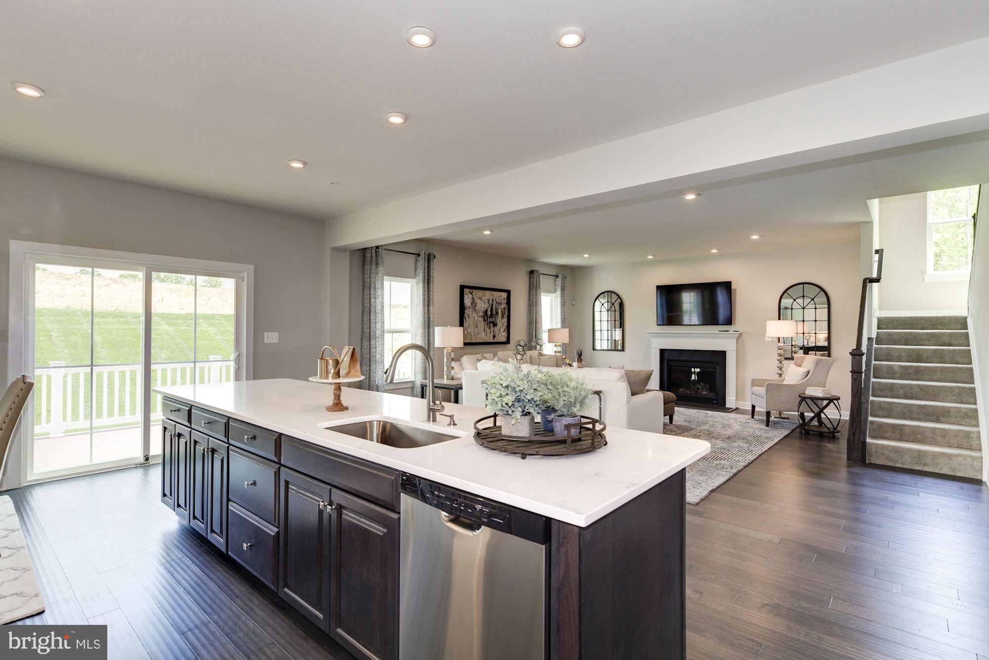 14402 Claggett Run Road Brandywine, MD 20613 - Photo 9 of 23 KITCHEN OPEN TO FAMILY ROOM