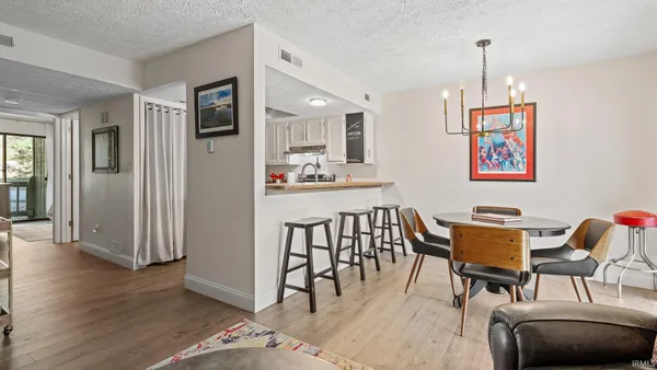 $210,000 | 9006 South Pointe Ridge Lane, Unit 4, Bloomington, IN 47401