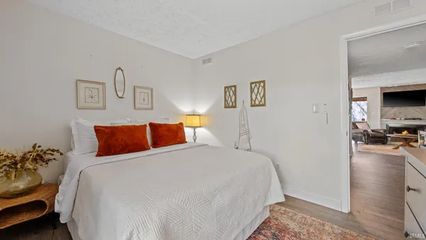 $210,000 | 9006 South Pointe Ridge Lane, Unit 4, Bloomington, IN 47401