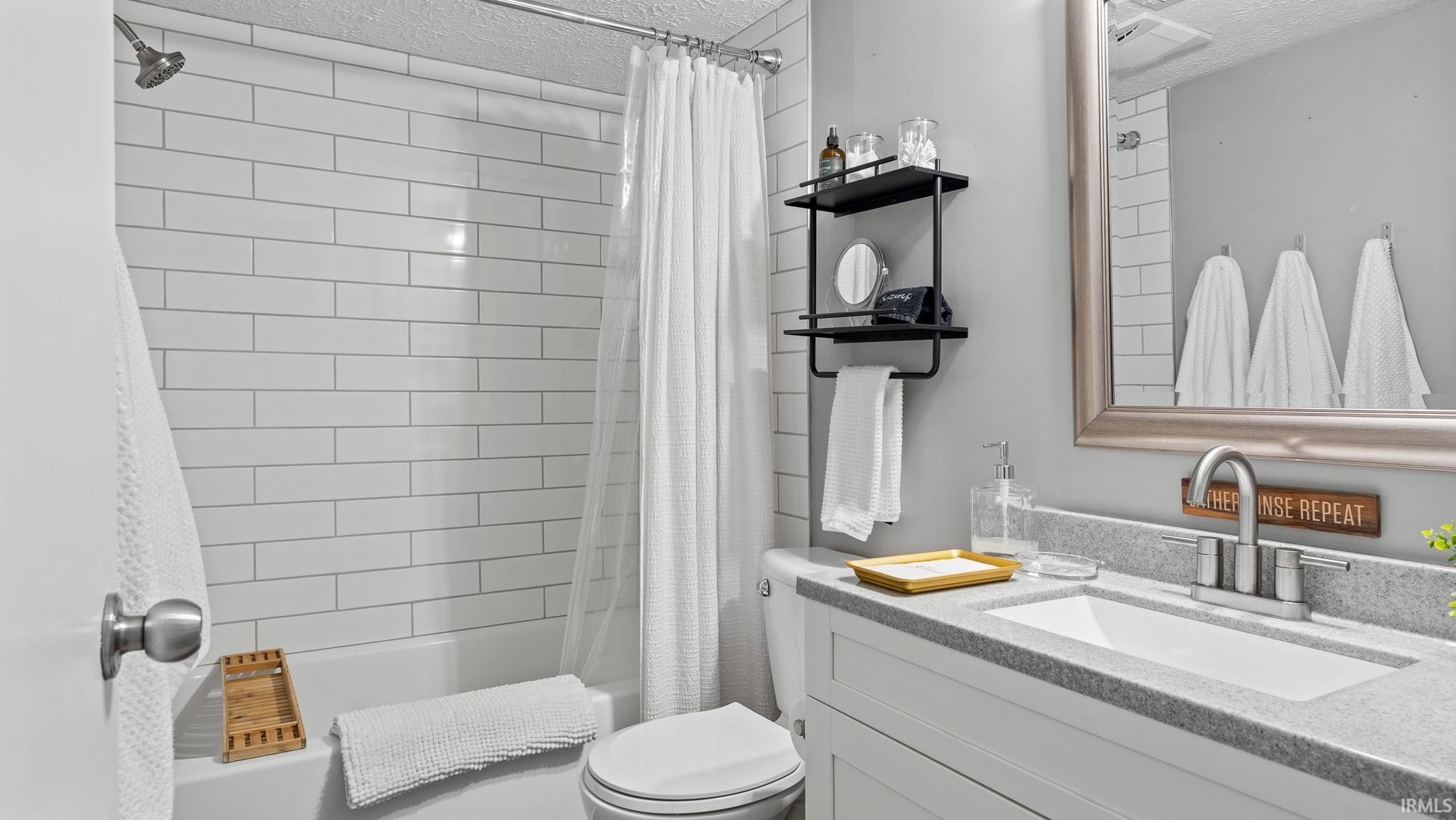 9006 South Pointe Ridge Lane, Unit 4 Bloomington, IN 47401 - Photo 23 of 36