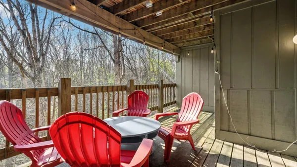 $210,000 | 9006 South Pointe Ridge Lane, Unit 4, Bloomington, IN 47401