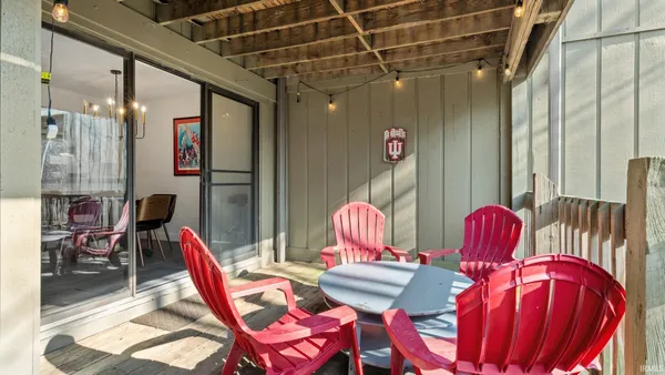 $210,000 | 9006 South Pointe Ridge Lane, Unit 4, Bloomington, IN 47401