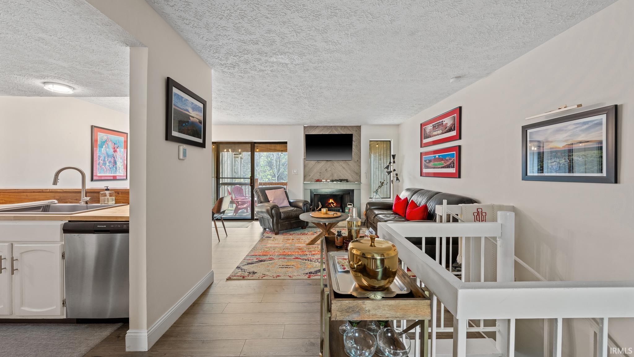 9006 South Pointe Ridge Lane, Unit 4 Bloomington, IN 47401 - Photo 6 of 36