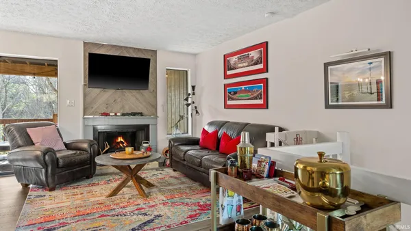 $210,000 | 9006 South Pointe Ridge Lane, Unit 4, Bloomington, IN 47401