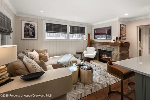 $2,950,000 | 835 East Hyman Avenue, Unit D, Aspen, CO 81611