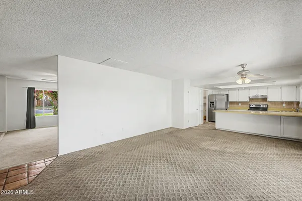 $379,900 | 10632 North 49th Avenue, Glendale, AZ 85304