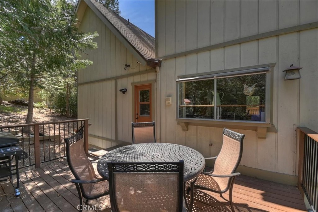 415 Golf Course Road Lake Arrowhead, CA 92352 - Photo 15 of 49