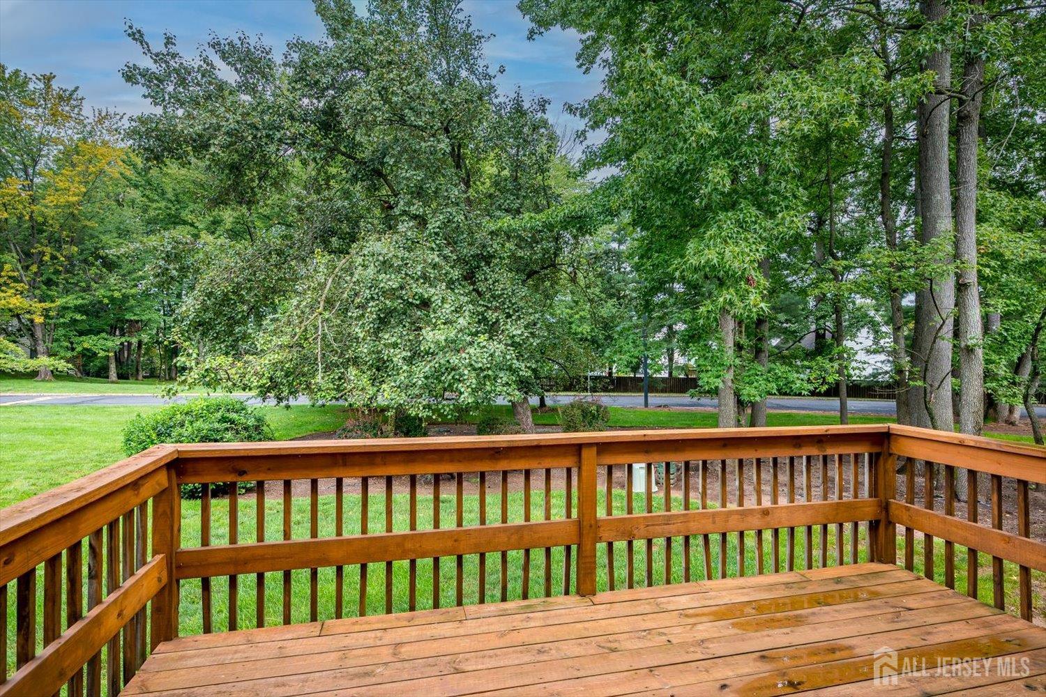 503 Timber Oaks Road Edison, NJ 08820 - Photo 35 of 43 Gallery Image 35