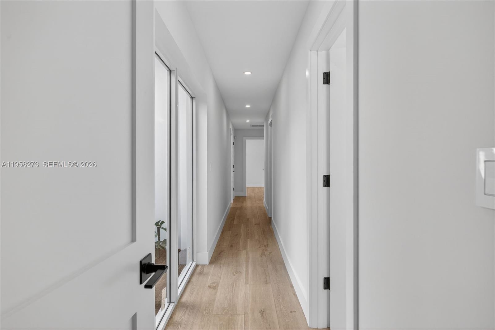 10380 Southwest 56th Terrace Miami, FL 33165 - Photo 11 of 40