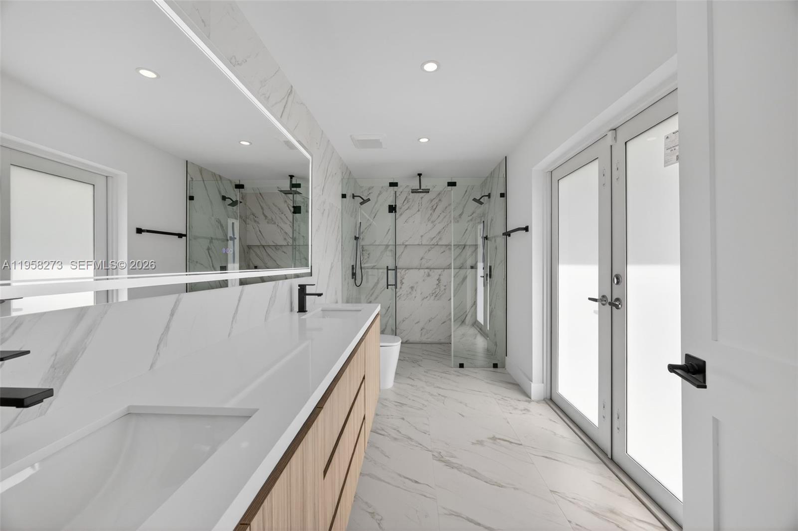 10380 Southwest 56th Terrace Miami, FL 33165 - Photo 14 of 40