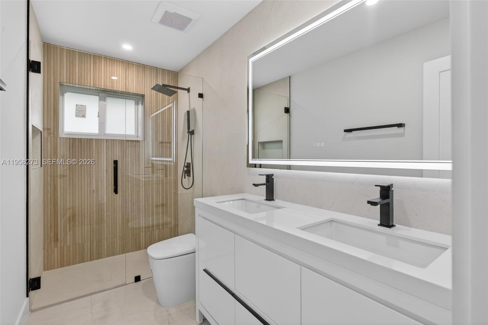 10380 Southwest 56th Terrace Miami, FL 33165 - Photo 21 of 40