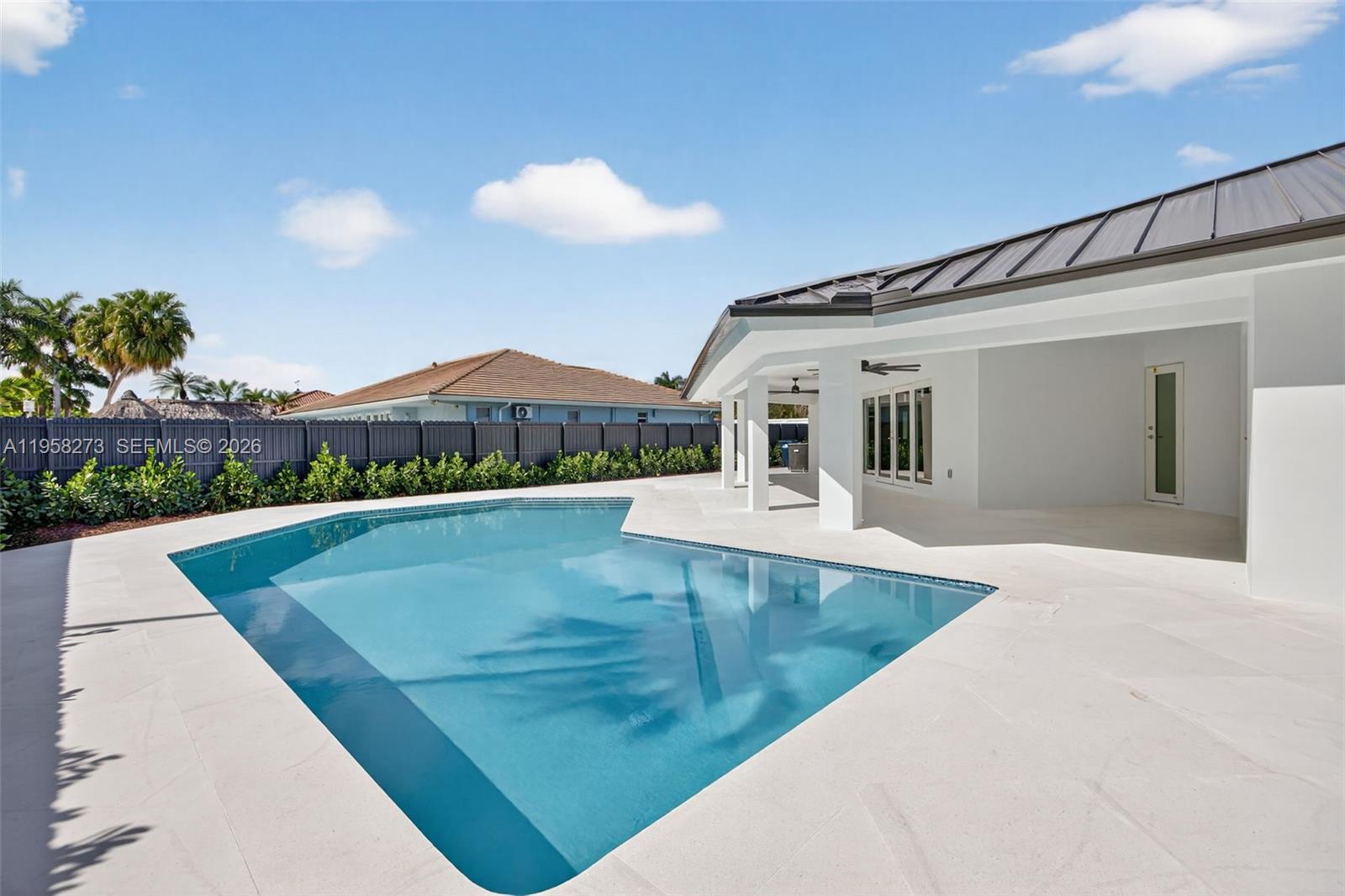 10380 Southwest 56th Terrace Miami, FL 33165 - Photo 33 of 40