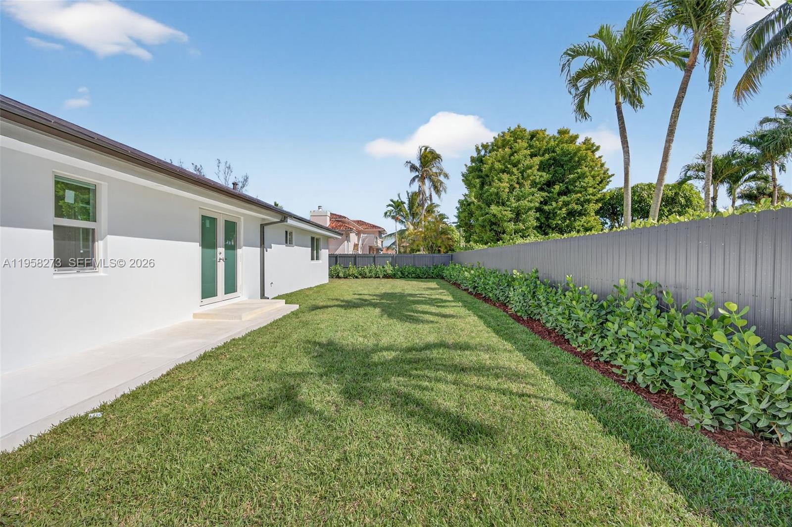 10380 Southwest 56th Terrace Miami, FL 33165 - Photo 34 of 40