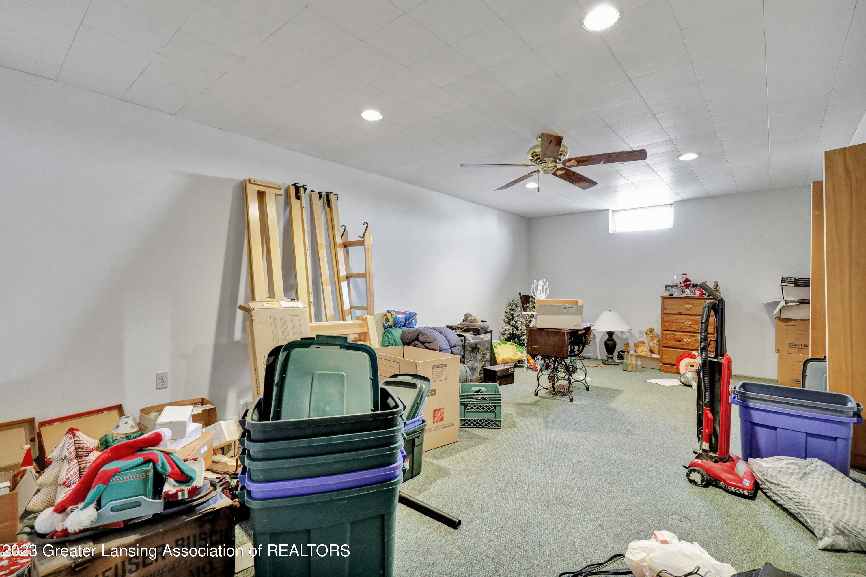 7002 Oneida Road Charlotte, MI 48813 - Photo 27 of 34 Utlility Room