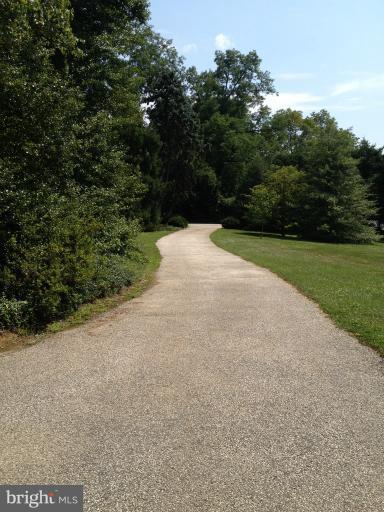 4 Coniston Road Baltimore, MD 21204 - Photo 28 of 30 driveway