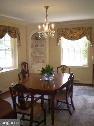 4 Coniston Road Baltimore, MD 21204 - Photo 6 of 30 Dining Room