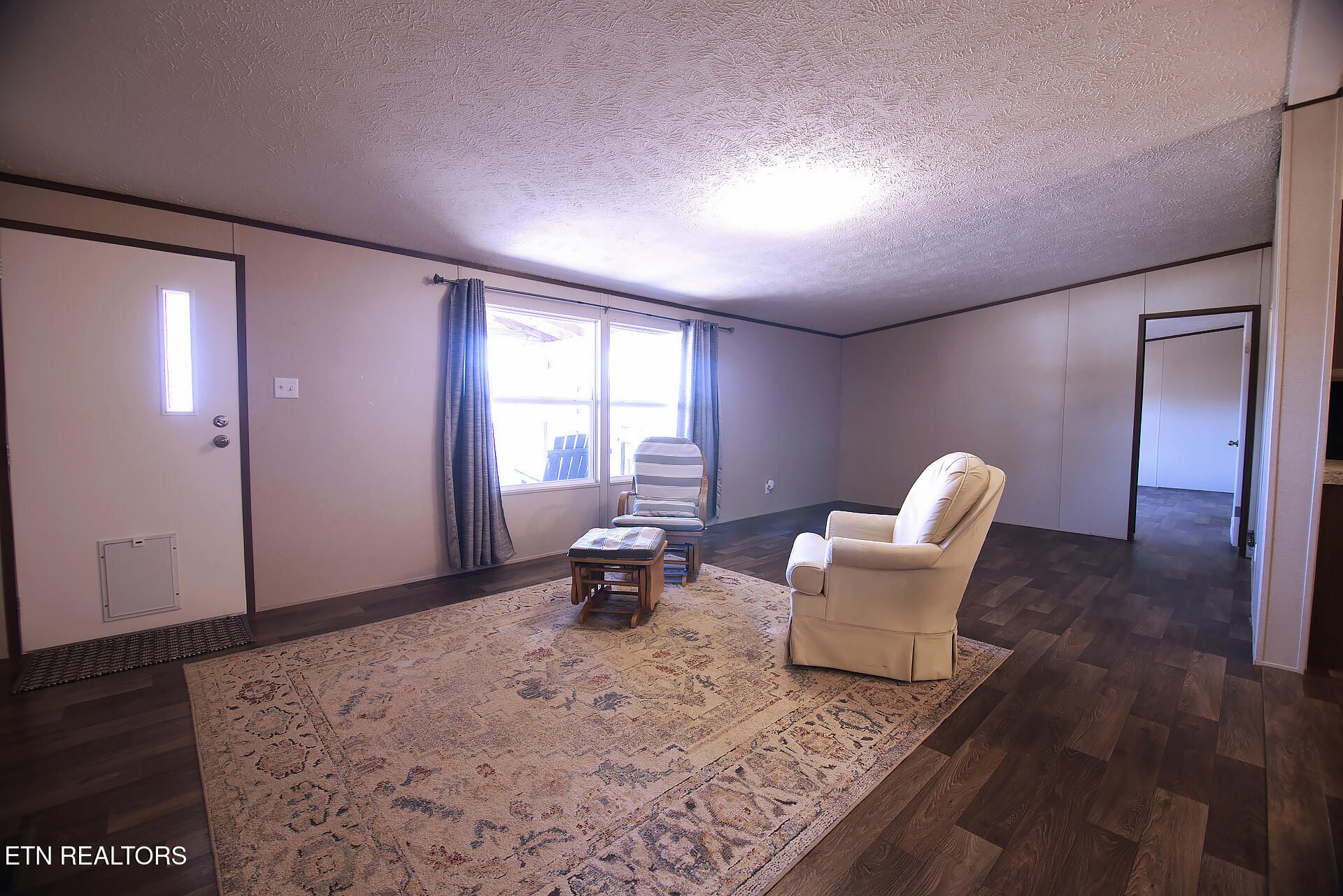 481 Tram Trail Dunlap, TN 37327 - Photo 12 of 38 livingroom_01_web