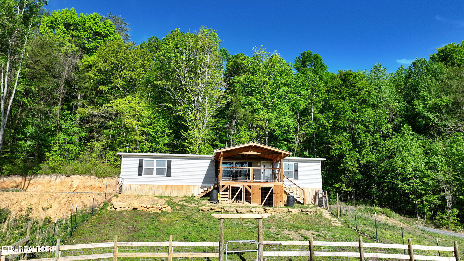 481 Tram Trail Dunlap, TN 37327 - Photo 37 of 38 DJI_20260417215151_0016_D_LADD
