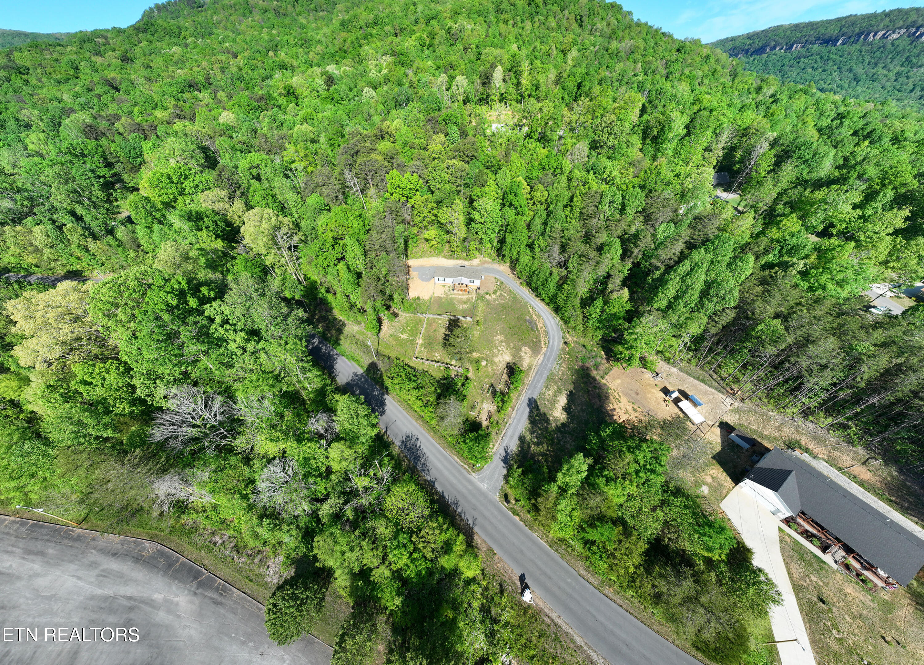 481 Tram Trail Dunlap, TN 37327 - Photo 6 of 38 DJI_20260417214634_0004_D_LADD