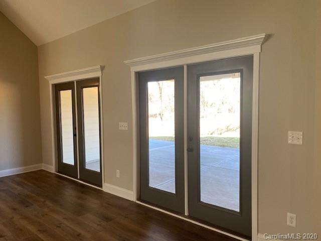 2915 South Point Road, Unit 18 Belmont, NC 28012 - Photo 4 of 12 Gallery Image 4