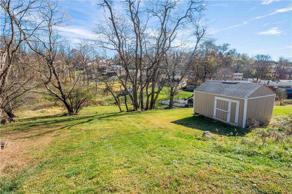 5361 Brownsville Road Baldwin, PA 15236 - Photo 17 of 18 Gallery Image 17