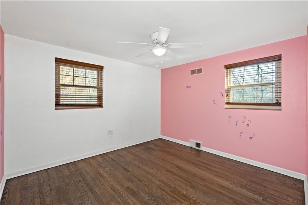 5361 Brownsville Road Baldwin, PA 15236 - Photo 9 of 18 Gallery Image 9