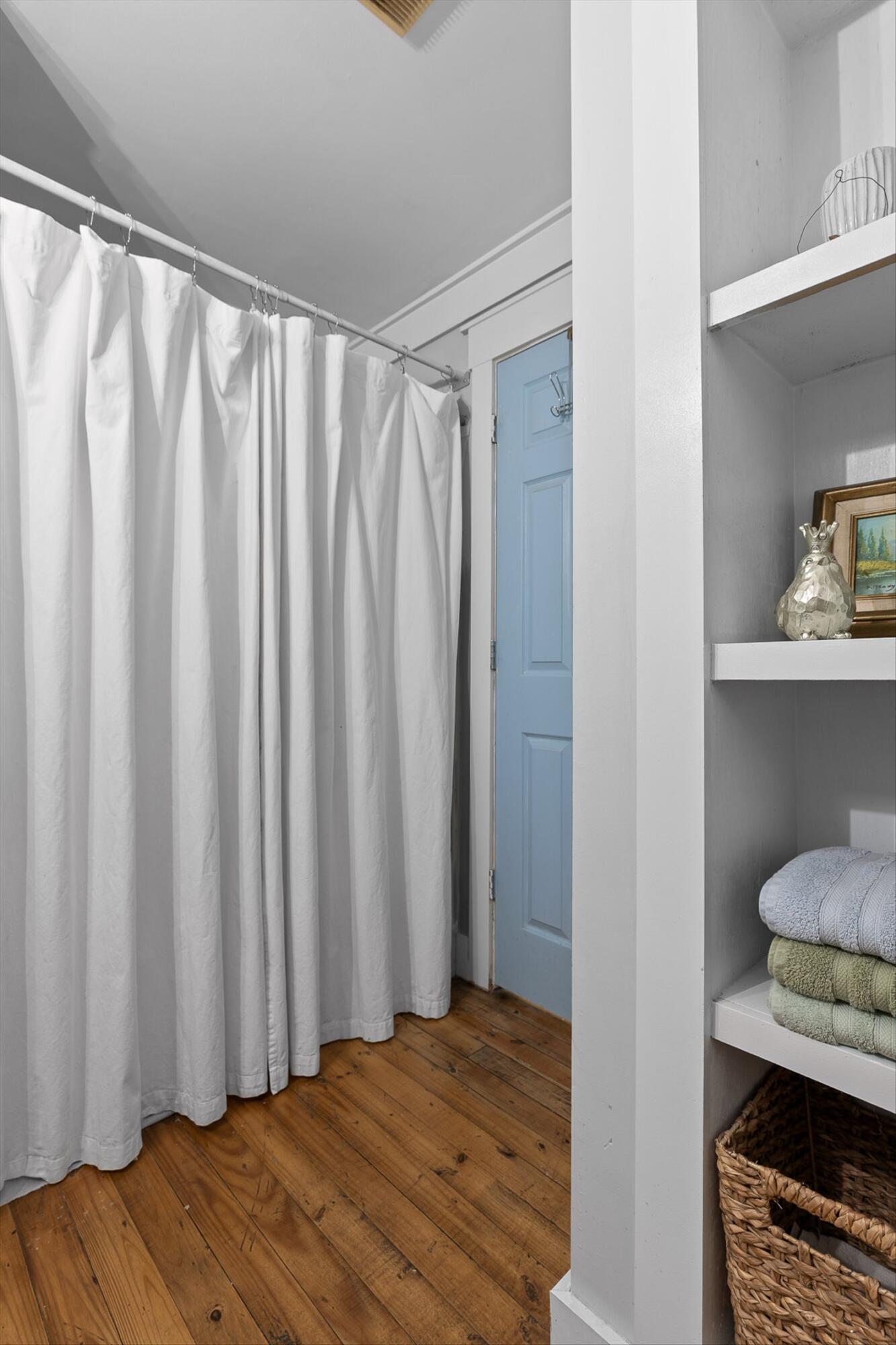 7820 Highway 193 Flintstone, GA 30725 - Photo 24 of 38 Guest Bathroom