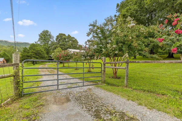 $360,000 | 7820 Highway 193, Flintstone, GA 30725