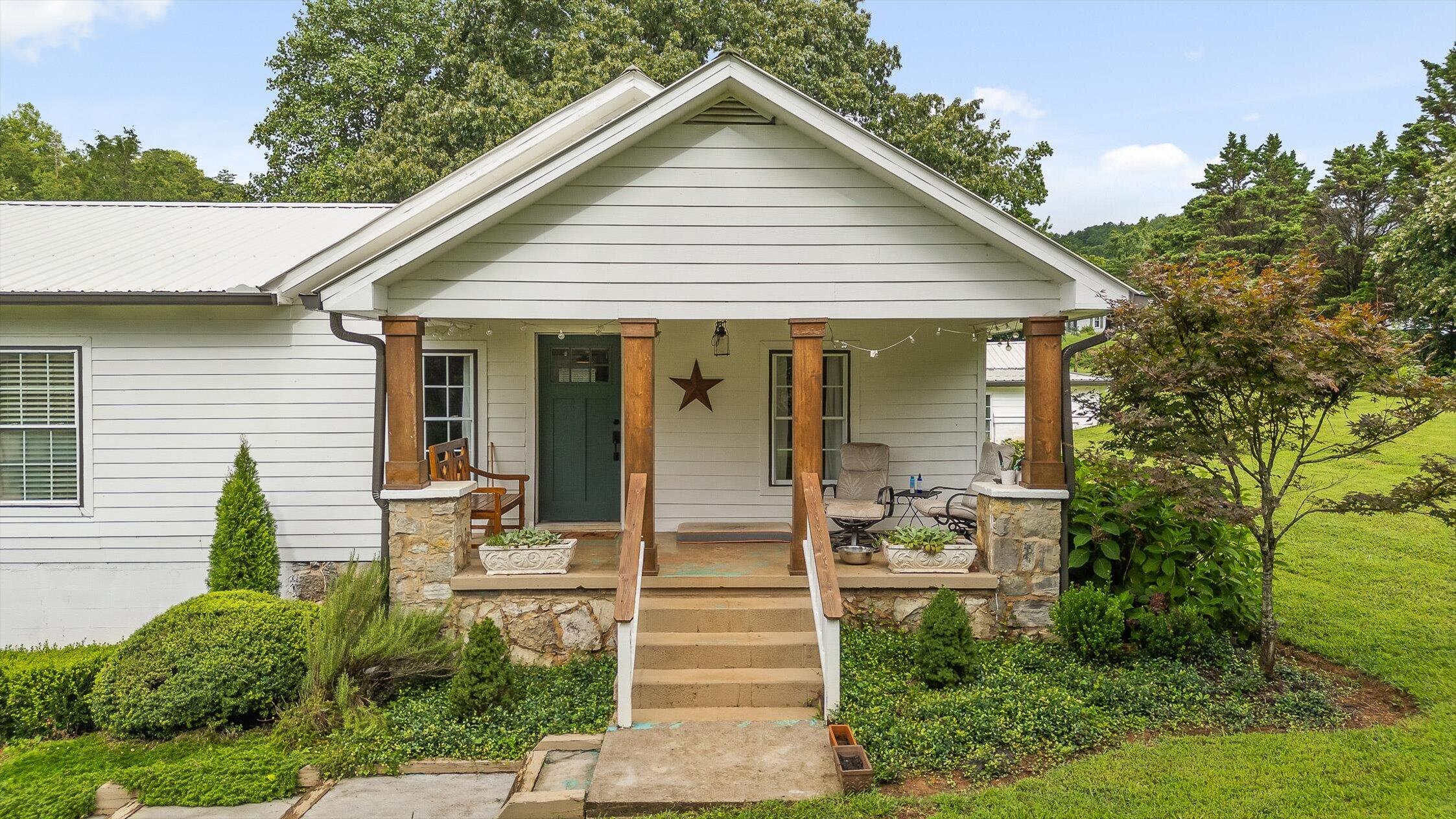 7820 Highway 193 Flintstone, GA 30725 - Photo 38 of 38 Front View