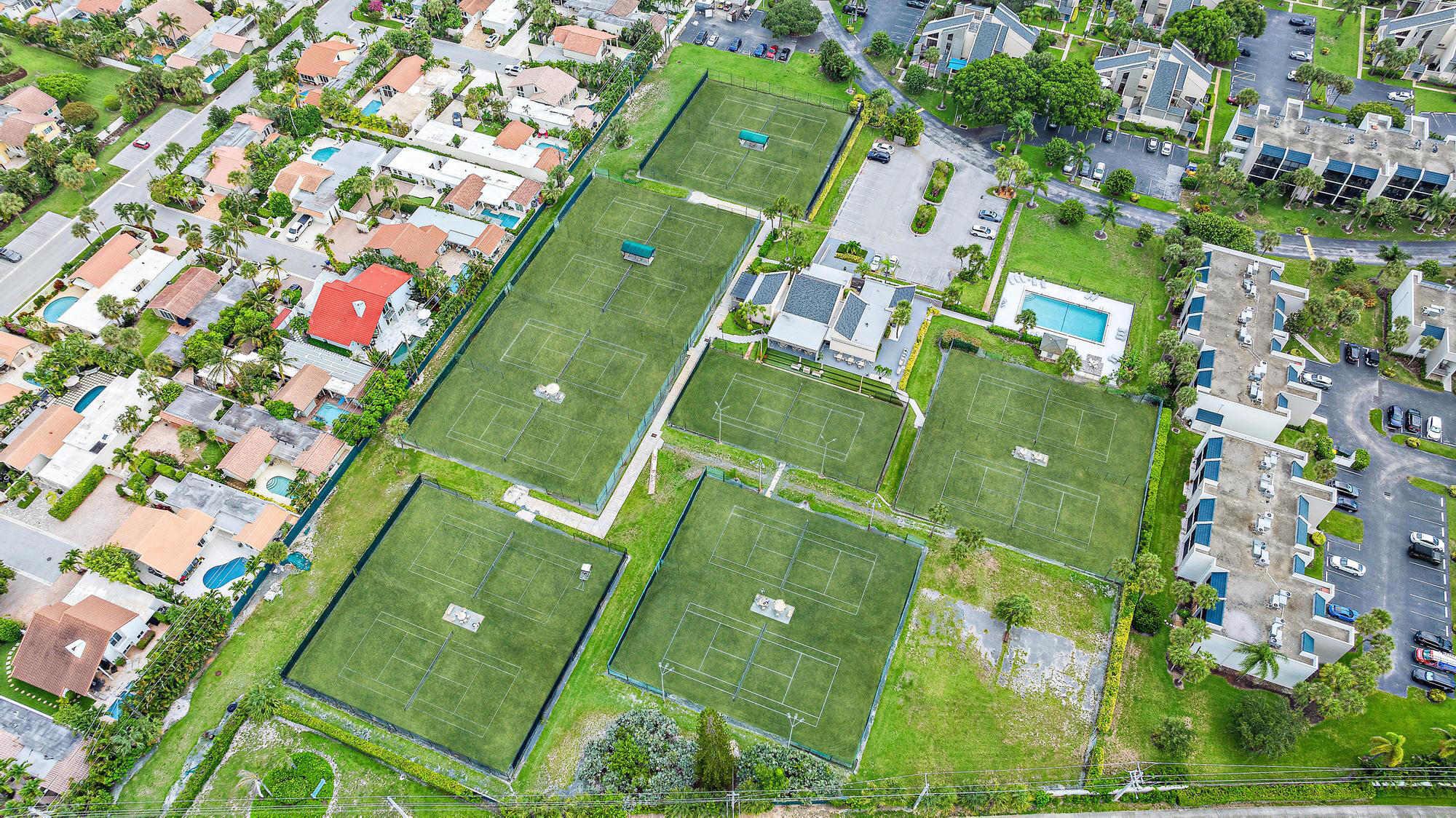1605 Highway 1, Unit E401 Jupiter, FL 33477 - Photo 19 of 20 Tennis Courts