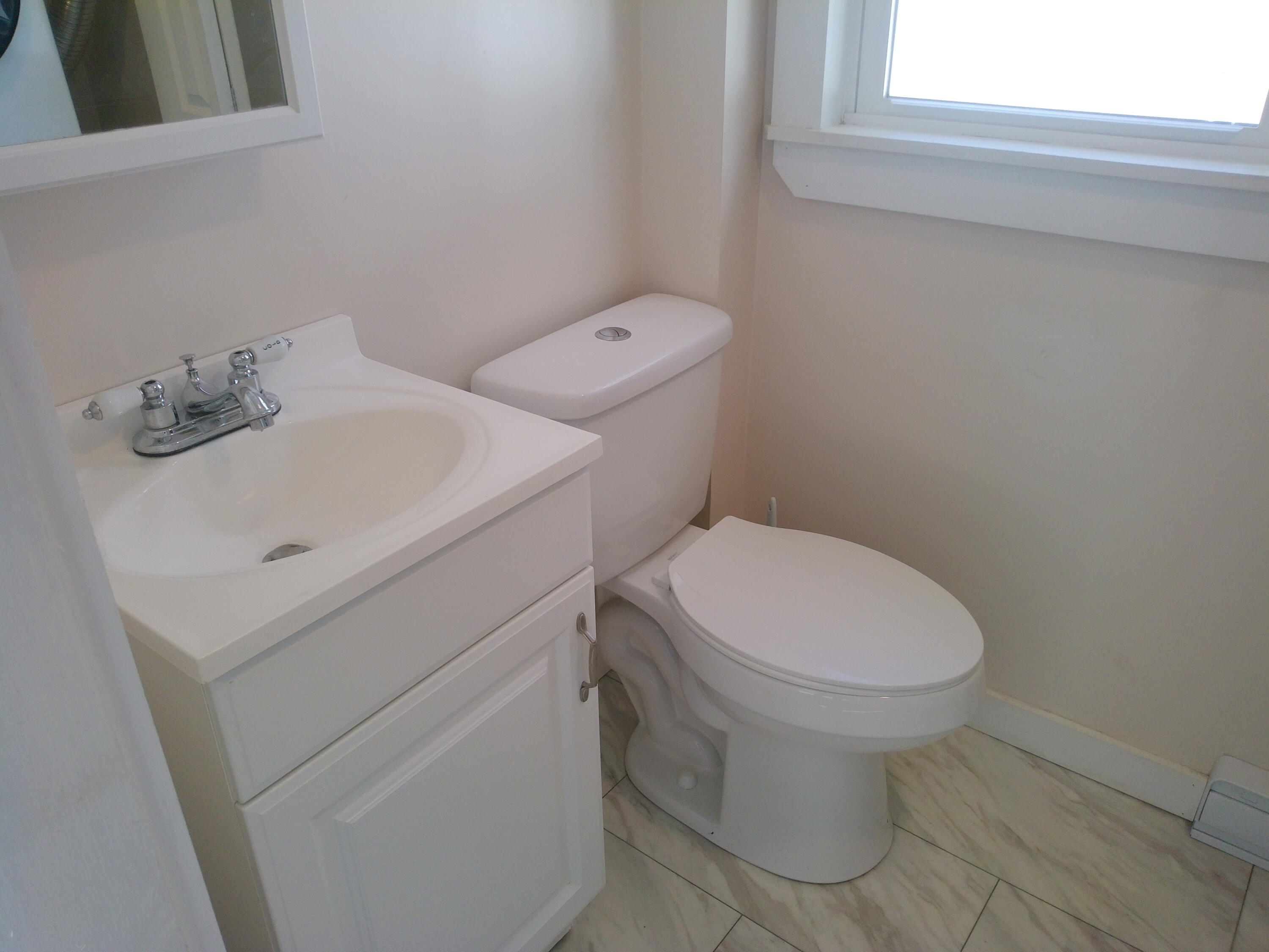 236 Portland Road, Unit B Bridgton, ME 04009 - Photo 13 of 29 DSCF0182