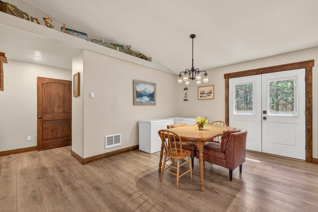13388 Norwood Road McCall, ID 83638 - Photo 16 of 60 Dining Room