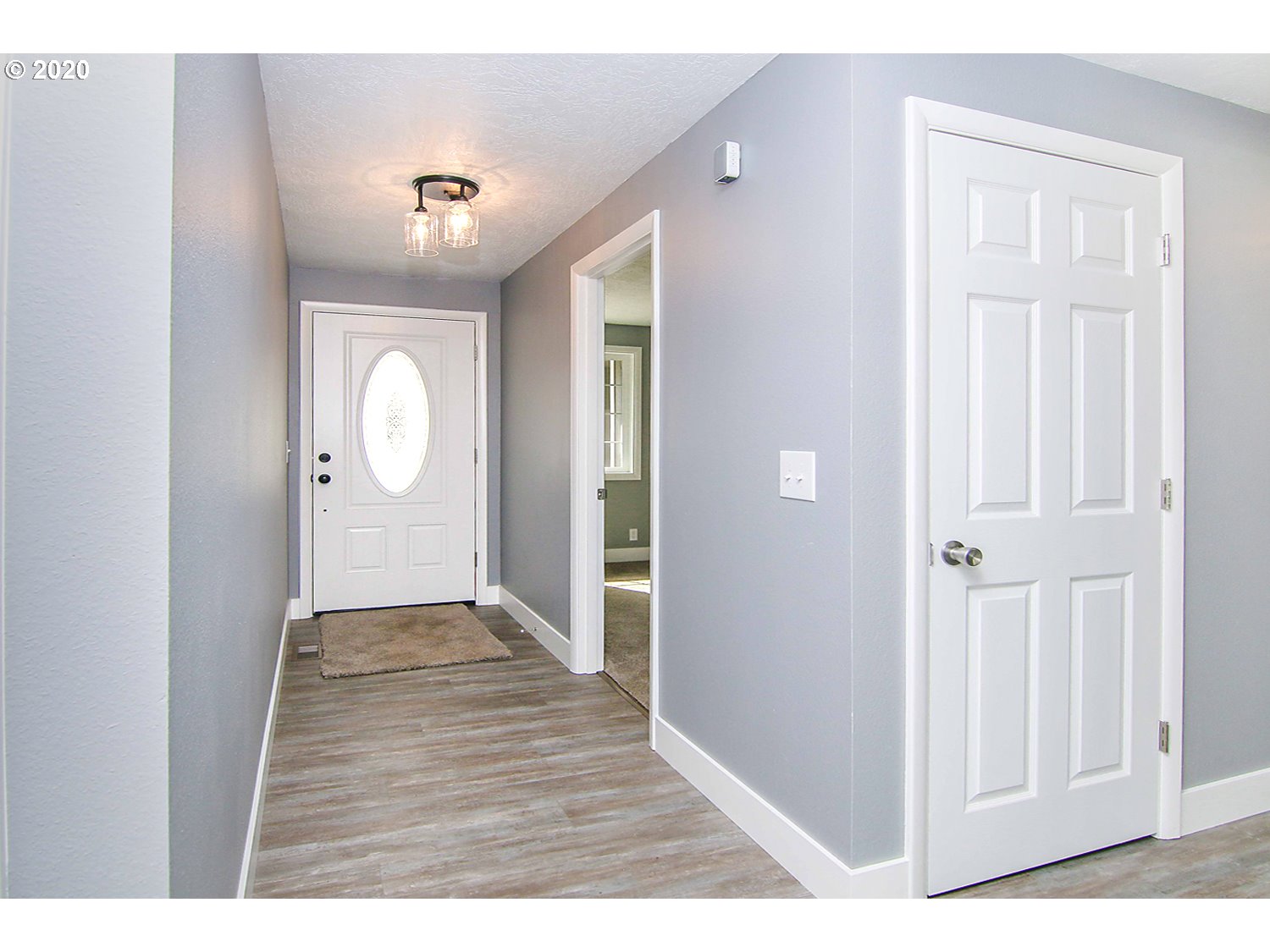 2301 Melrose Road Roseburg, OR 97471 - Photo 2 of 32 Gallery Image 2
