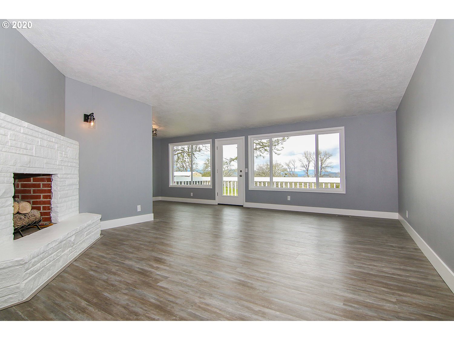 2301 Melrose Road Roseburg, OR 97471 - Photo 4 of 32 Gallery Image 4