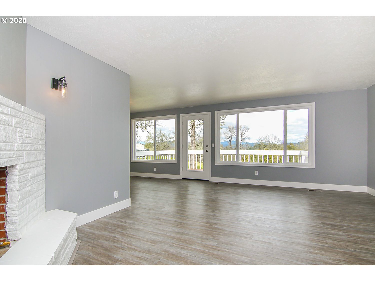 2301 Melrose Road Roseburg, OR 97471 - Photo 5 of 32 Gallery Image 5