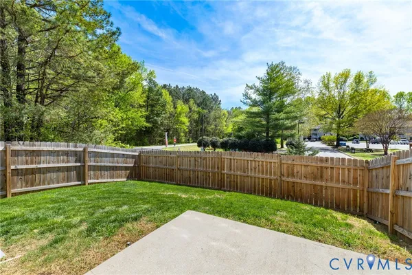 $350,000 | 10245 Kestrel Drive, Ashland, VA 23005