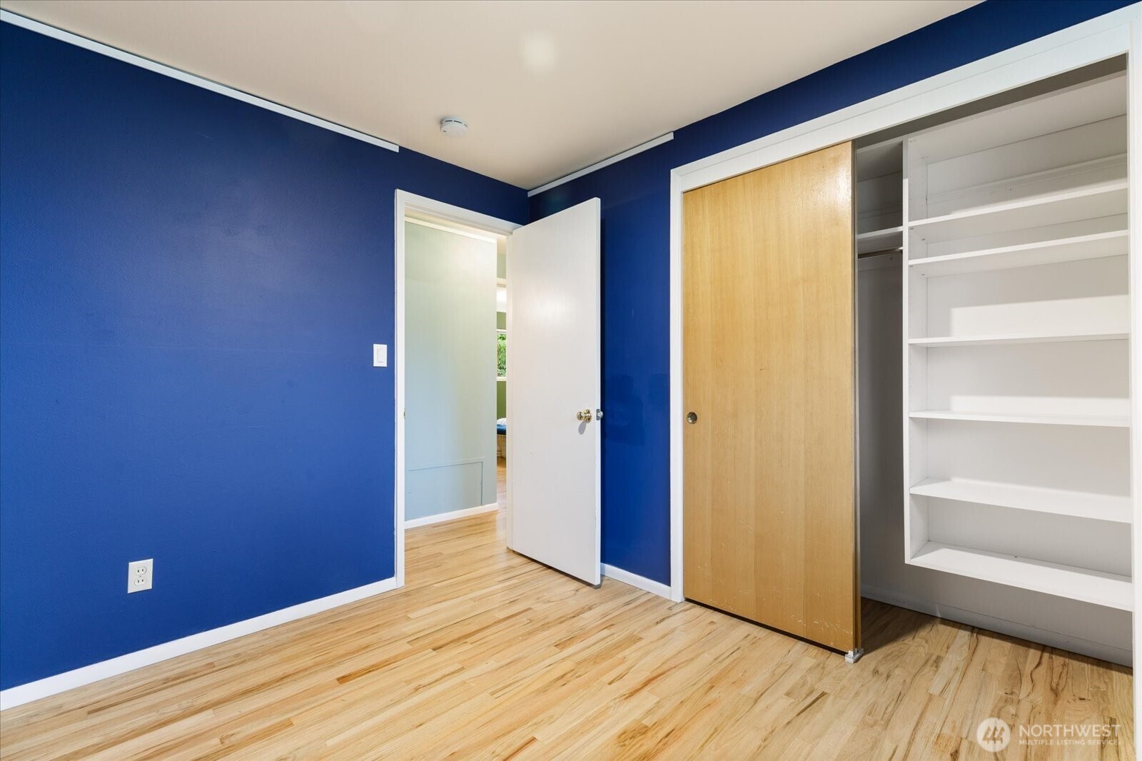 2106 E Avenue Anacortes, WA 98221 - Photo 23 of 31