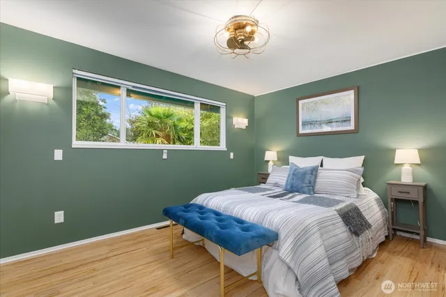 $680,000 | 2106 E Avenue, Anacortes, WA 98221